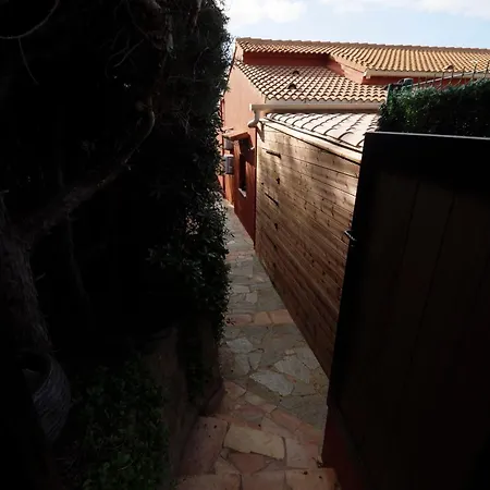 Manou - By Foot Garden Sea View - By Tgb Pietrosella
